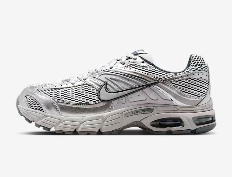 Nike Air Max Moto 2K Shoes